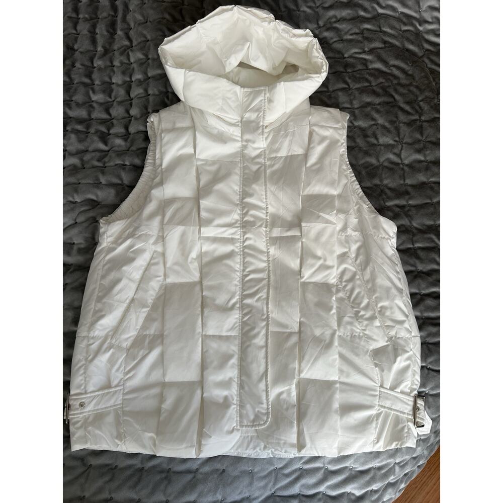 Womens Rufuete korean style vest size XXL